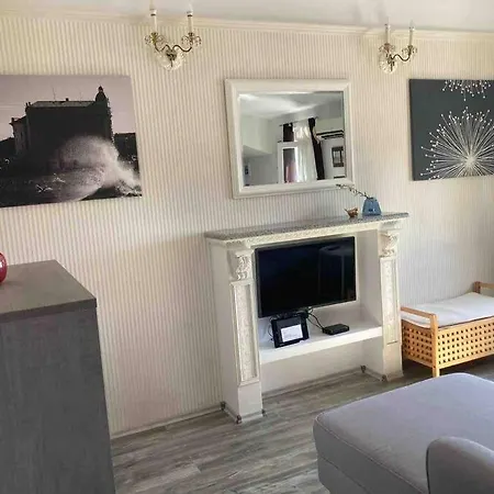 Near The شقة سبليت